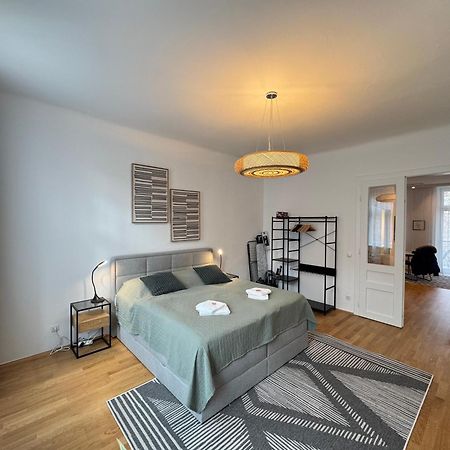 Trendy Apartment Zentral Gelegen Wien Eksteriør billede