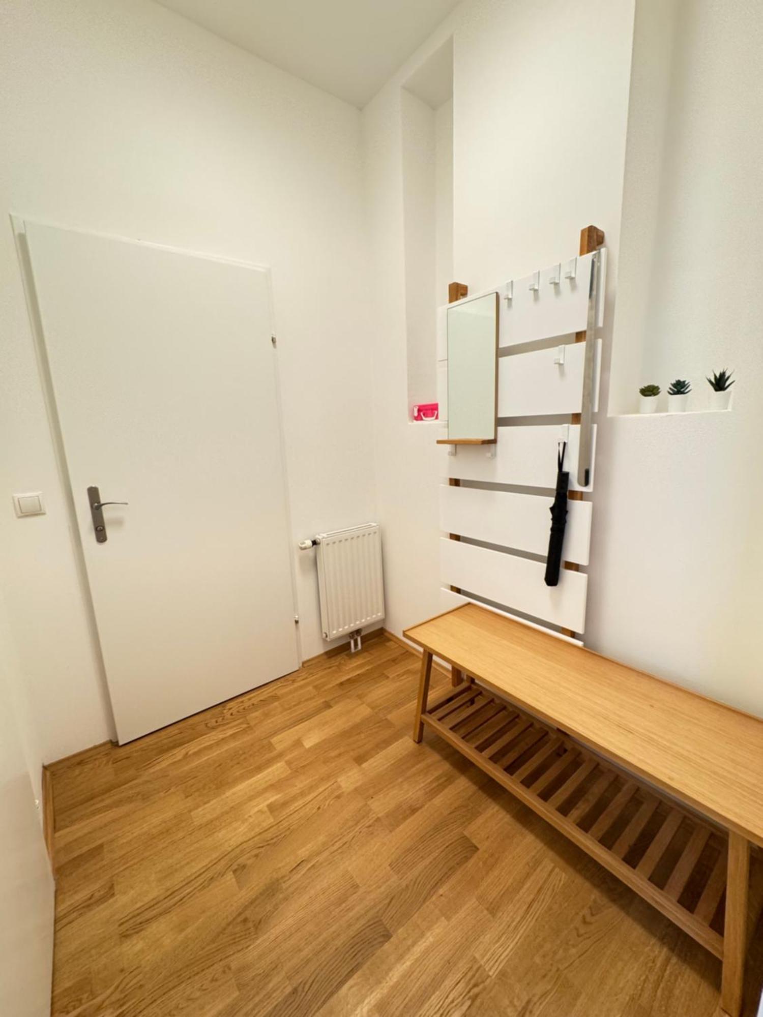 Trendy Apartment Zentral Gelegen Wien Eksteriør billede